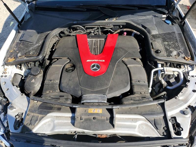 63840726 :رقم المزاد ، 55SWF6EB3HU217009 vin ، 2017 Mercedes-benz C مزاد بيع