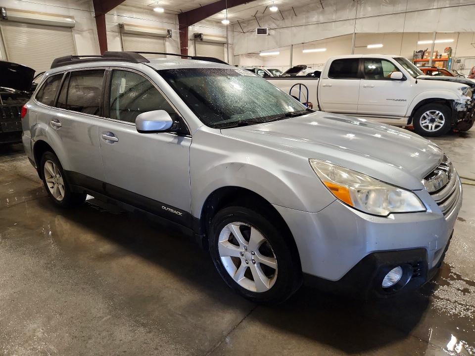 2013 Subaru Outback მანქანა იყიდება აუქციონზე, vin: 4S4BRCCC7D3254701, აუქციონის ნომერი: 66100626