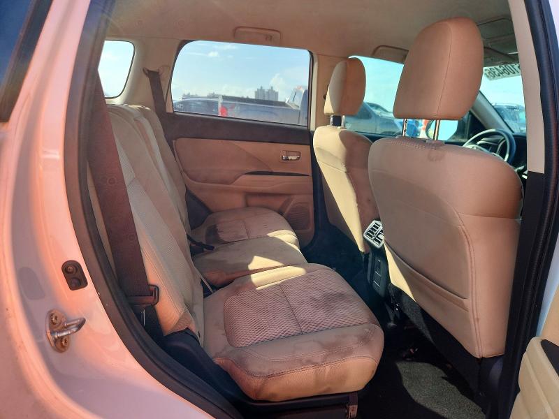 Продаж на аукціоні авто 2020 Mitsubishi Outlander, vin: JA4AD2A3XLZ003253, номер лоту: 66106436