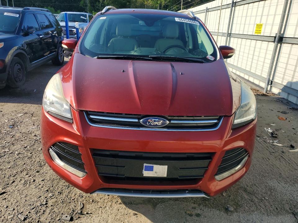 66454606 :رقم المزاد ، 1FMCU9J92GUB16902 vin ، 2016 Ford Escape مزاد بيع