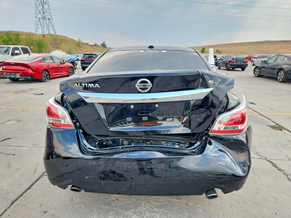2015 Nissan Altima მანქანა იყიდება აუქციონზე, vin: 1N4AL3AP9FC427327, აუქციონის ნომერი: 63671496
