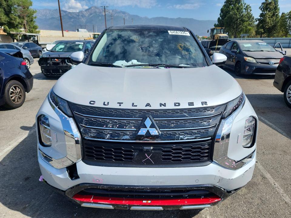 Продажа на аукционе авто 2023 Mitsubishi Outlander, vin: JA4T5UA97PZ058156, номер лота: 64561226