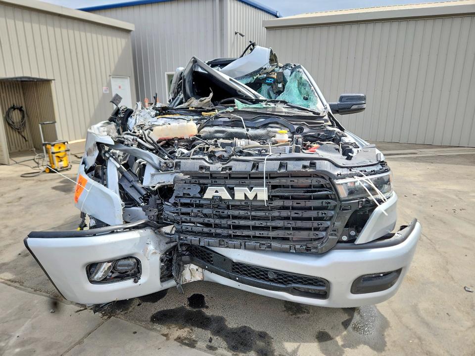 Продажа на аукционе авто 2026 Ram 1500, vin: 1C6SRFJP7TN417806, номер лота: 67171306