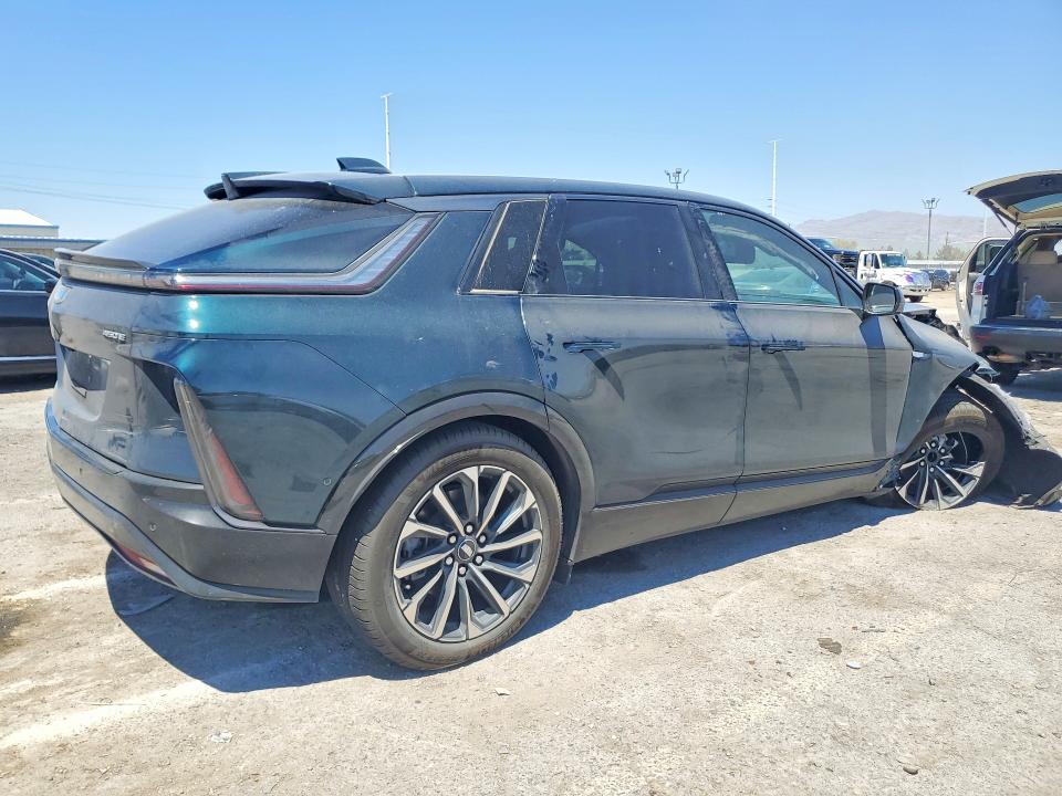 63522366 :رقم المزاد ، 1GYKPVRK4RZ135040 vin ، 2024 Cadillac Lyriq مزاد بيع