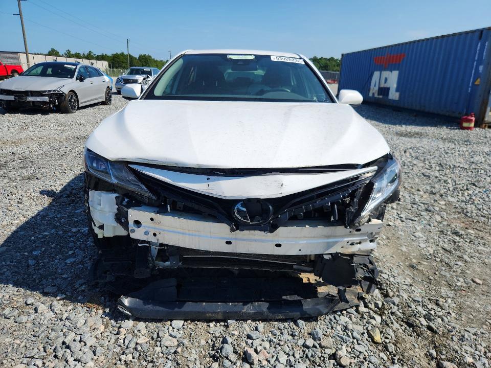 2023 Toyota Camry მანქანა იყიდება აუქციონზე, vin: 4T1C11AK0PU138653, აუქციონის ნომერი: 63926836
