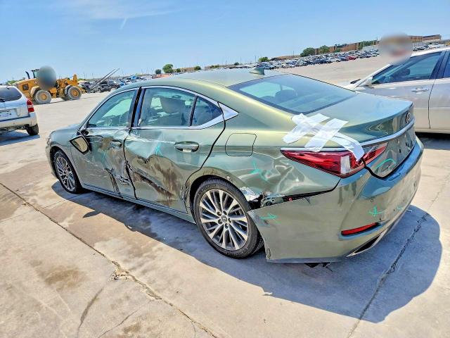 64315246 :رقم المزاد ، 58ABZ1B11KU001796 vin ، 2019 Lexus Es مزاد بيع