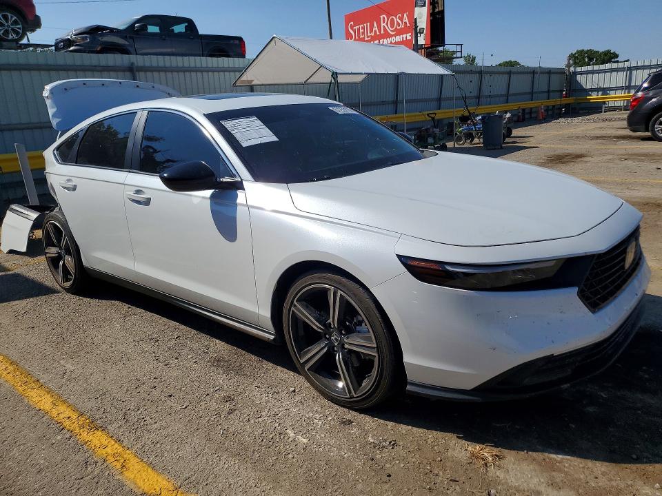 Продажа на аукционе авто 2024 Honda Accord, vin: 1HGCY2F50RA010007, номер лота: 67259196