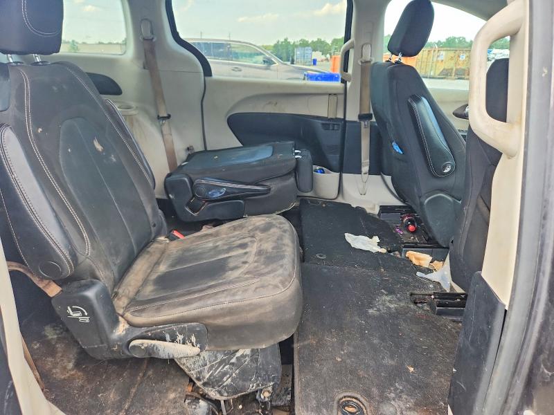 65904466 :رقم المزاد ، 2C4RC1CG5LR134543 vin ، 2020 Chrysler Voyager مزاد بيع