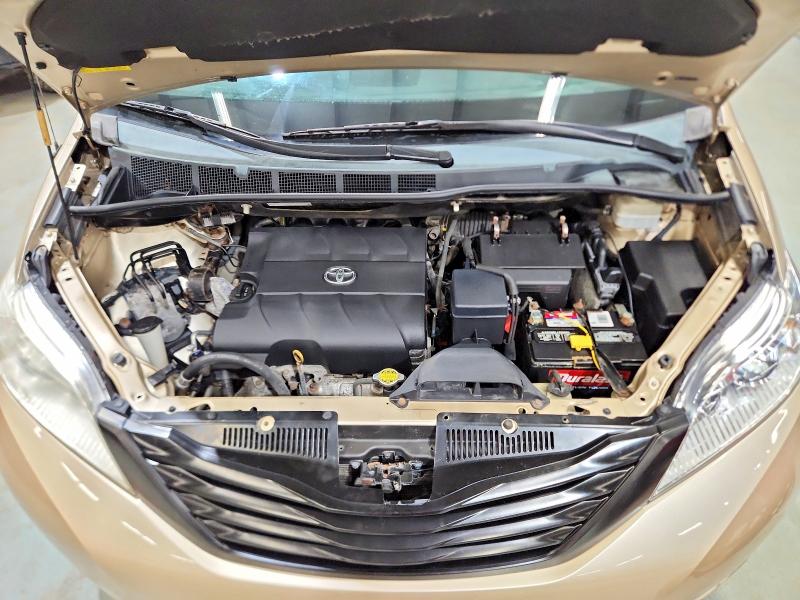 Продаж на аукціоні авто 2012 Toyota Sienna, vin: 5TDZK3DC2CS182597, номер лоту: 64983446