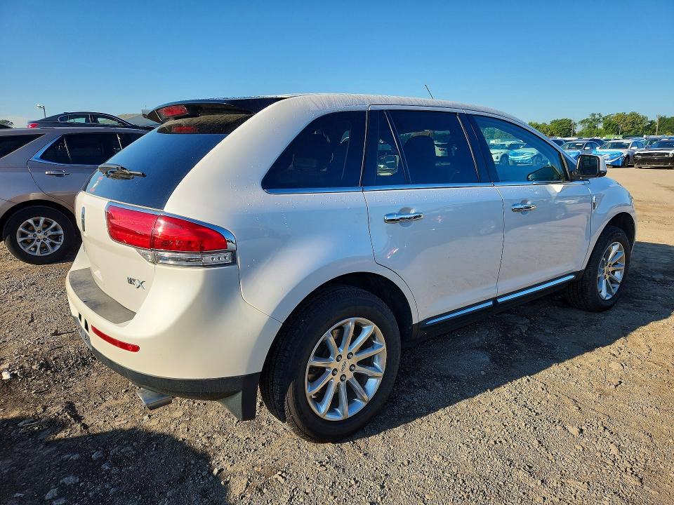 Продажа на аукционе авто 2011 Lincoln Mkx, vin: 2LMDJ6JK3BBJ05490, номер лота: 66958726