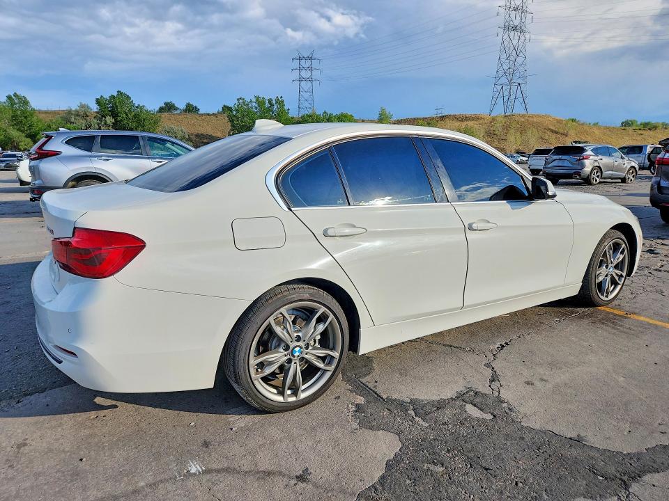 2017 Bmw 330 მანქანა იყიდება აუქციონზე, vin: WBA8D9G37HNU66578, აუქციონის ნომერი: 66752606