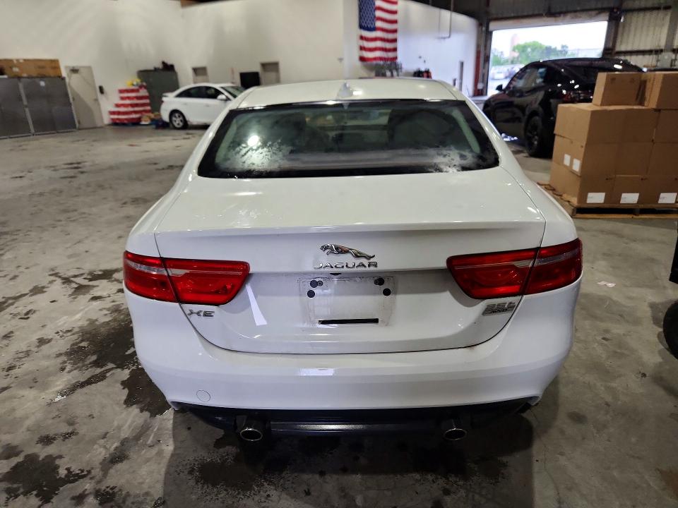 2017 Jaguar Xe მანქანა იყიდება აუქციონზე, vin: SAJAJ4BV4HCP10659, აუქციონის ნომერი: 64396356