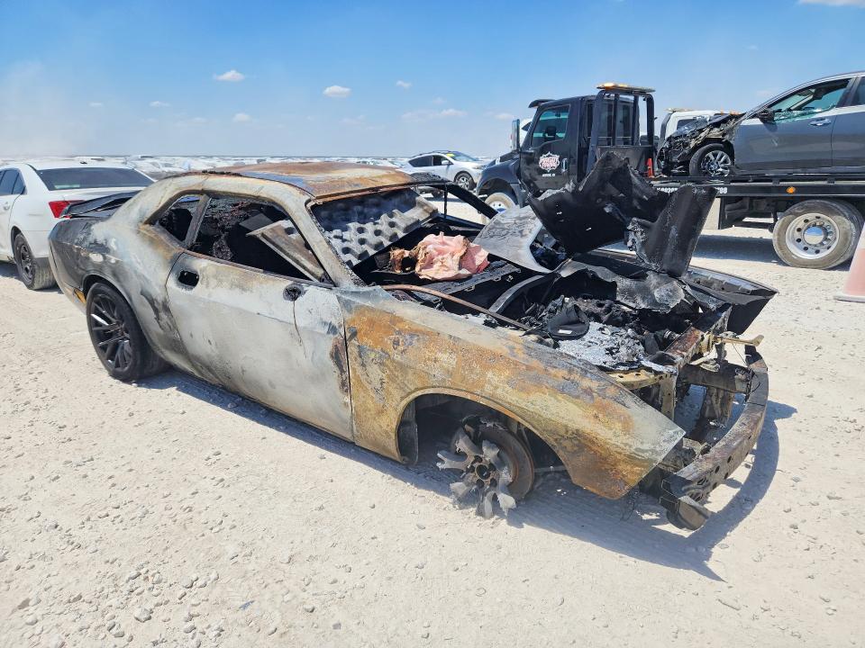 66210616 :رقم المزاد ، 2B3LJ54T99H640570 vin ، 2009 Dodge Challenger مزاد بيع