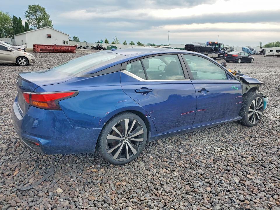 Продаж на аукціоні авто 2020 Nissan Altima, vin: 1N4BL4CV2LC133947, номер лоту: 64641066