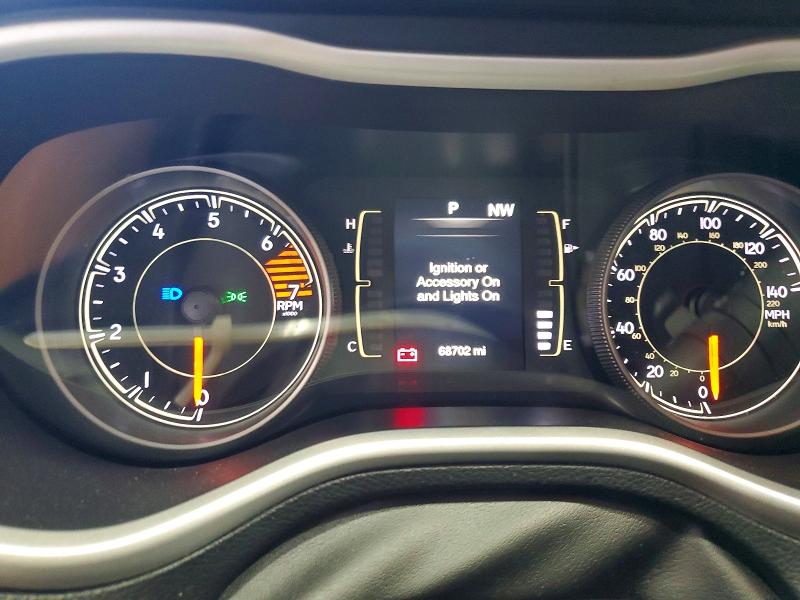 65645416 :رقم المزاد ، 1C4PJLLB7JD513556 vin ، 2018 Jeep Cherokee مزاد بيع