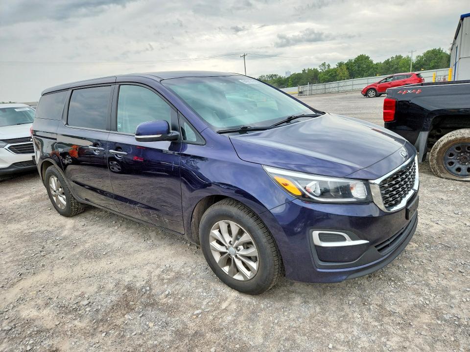 64561746 :رقم المزاد ، KNDMB5C16M6668269 vin ، 2021 Kia Sedona مزاد بيع