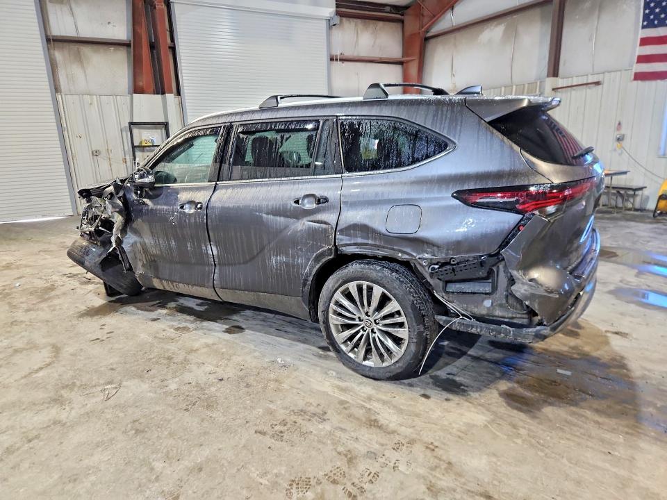 2024 Toyota Highlander Hybrid მანქანა იყიდება აუქციონზე, vin: 5TDEBRCH2RS634474, აუქციონის ნომერი: 63656216