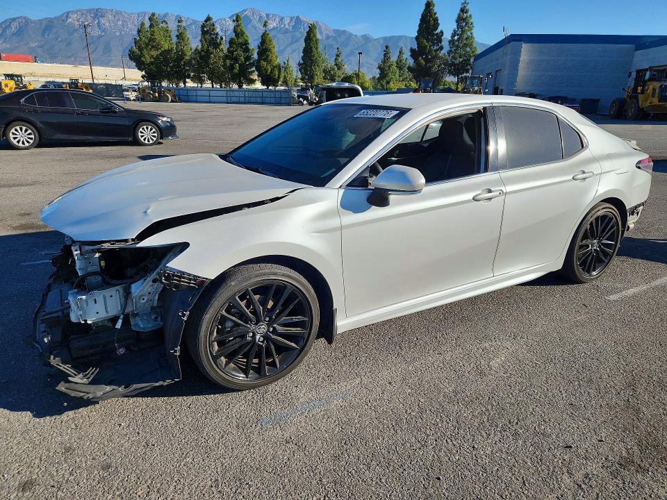 2021 Toyota Camry მანქანა იყიდება აუქციონზე, vin: 4T1K61AK6MU455183, აუქციონის ნომერი: 65220776