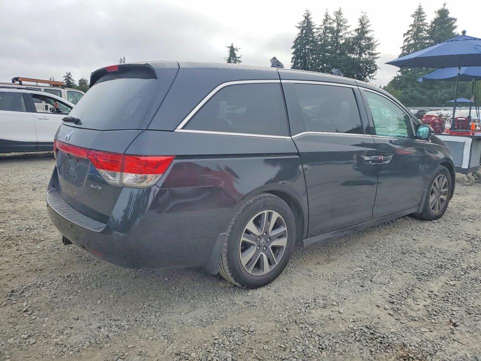 64927926 :رقم المزاد ، 5FNRL5H93GB131224 vin ، 2016 Honda Odyssey مزاد بيع