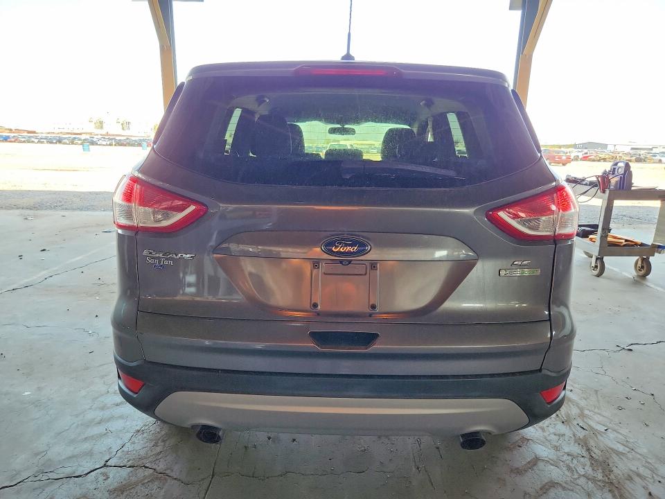 63834326 :رقم المزاد ، 1FMCU0GX7EUD94838 vin ، 2014 Ford Escape مزاد بيع