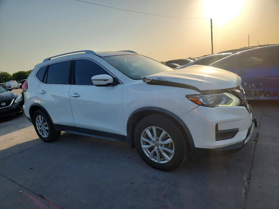 64019466 :رقم المزاد ، JN8AT2MT6HW144810 vin ، 2017 Nissan Rogue مزاد بيع