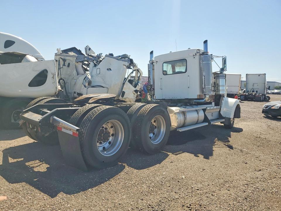 Продажа на аукционе авто 2006 Kenworth Construction, vin: 1XKWDB9X16R139444, номер лота: 63875286