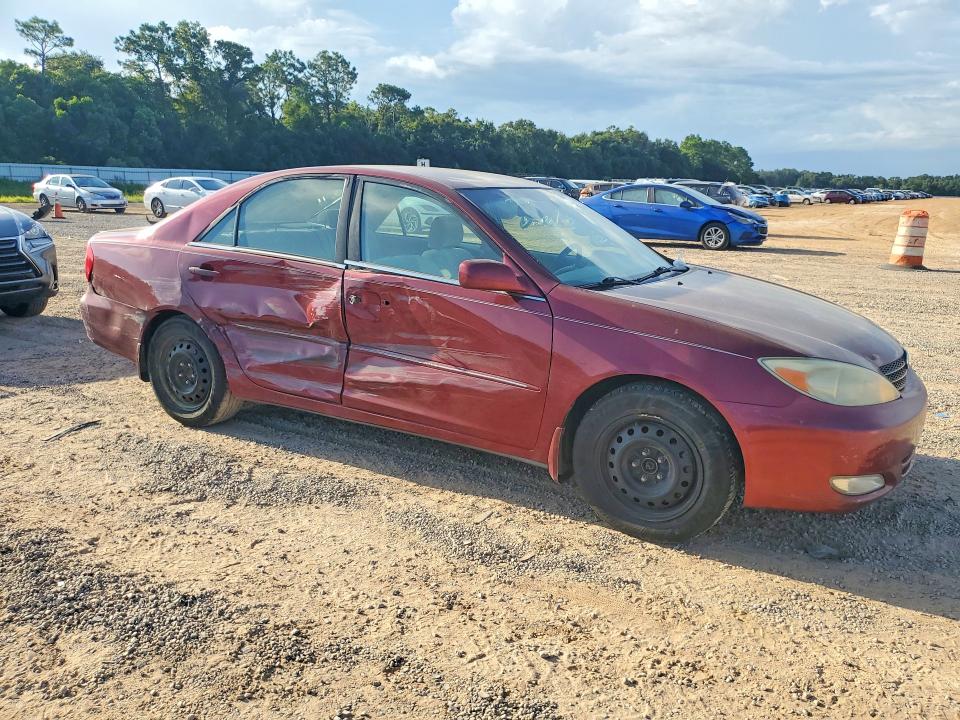 64568276 :رقم المزاد ، 4T1BE32K23U134821 vin ، 2003 Toyota Camry مزاد بيع