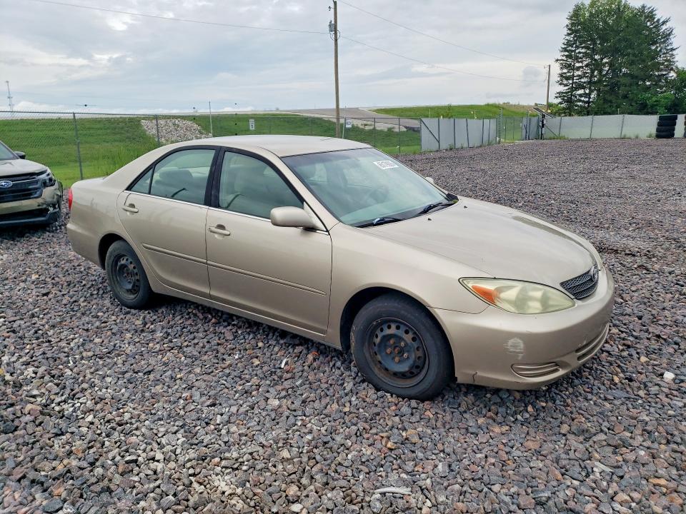2004 Toyota Camry მანქანა იყიდება აუქციონზე, vin: JTDBE32KX40261913, აუქციონის ნომერი: 65179926
