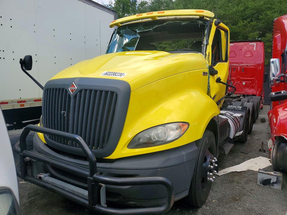 62238236 :رقم المزاد ، 3HSDWTZR9KN308689 vin ، 2019 International Rh613 مزاد بيع