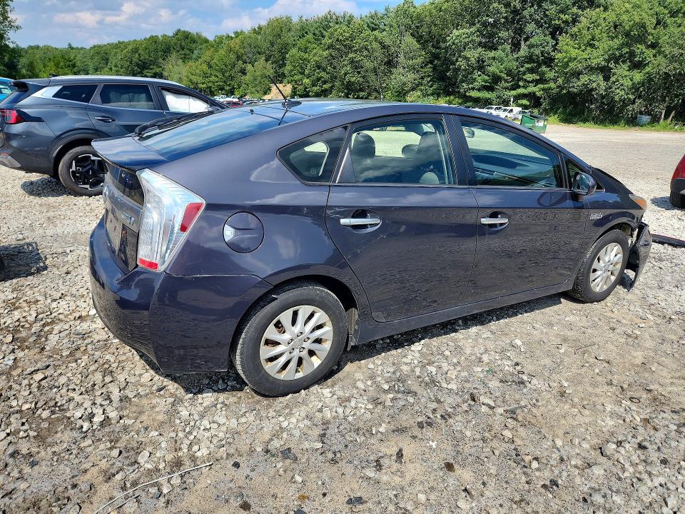 66643676 :رقم المزاد ، JTDKN3DP4D3037771 vin ، 2013 Toyota Prius Plug-in Hybrid مزاد بيع