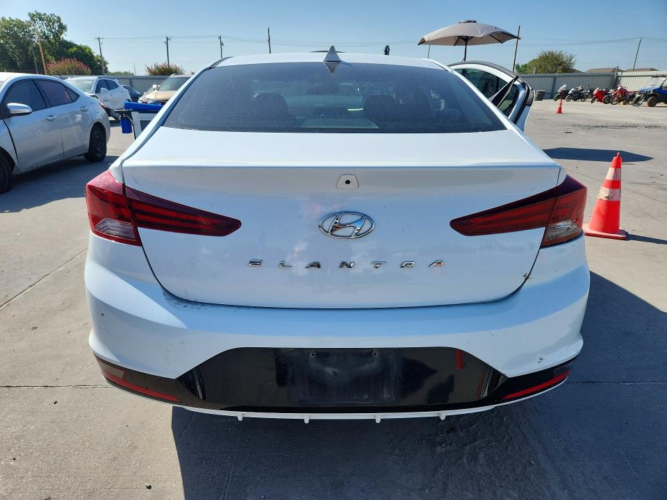 Продажа на аукционе авто 2020 Hyundai Elantra, vin: 5NPD84LF5LH596845, номер лота: 64832176