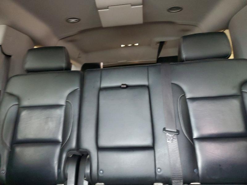 Продаж на аукціоні авто 2019 Chevrolet Suburban, vin: 1GNSKHKC2KR350339, номер лоту: 64535946