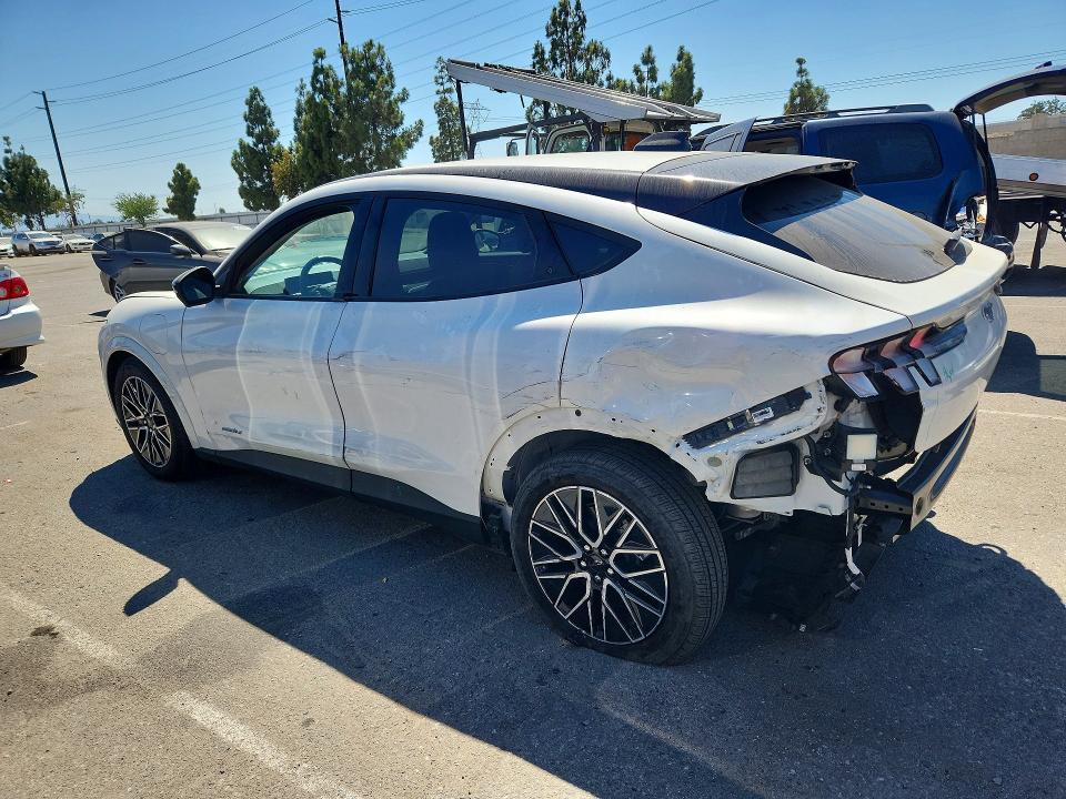 2025 Ford Mustang Mach-e მანქანა იყიდება აუქციონზე, vin: 3FMTK3R77SMA38703, აუქციონის ნომერი: 64155036