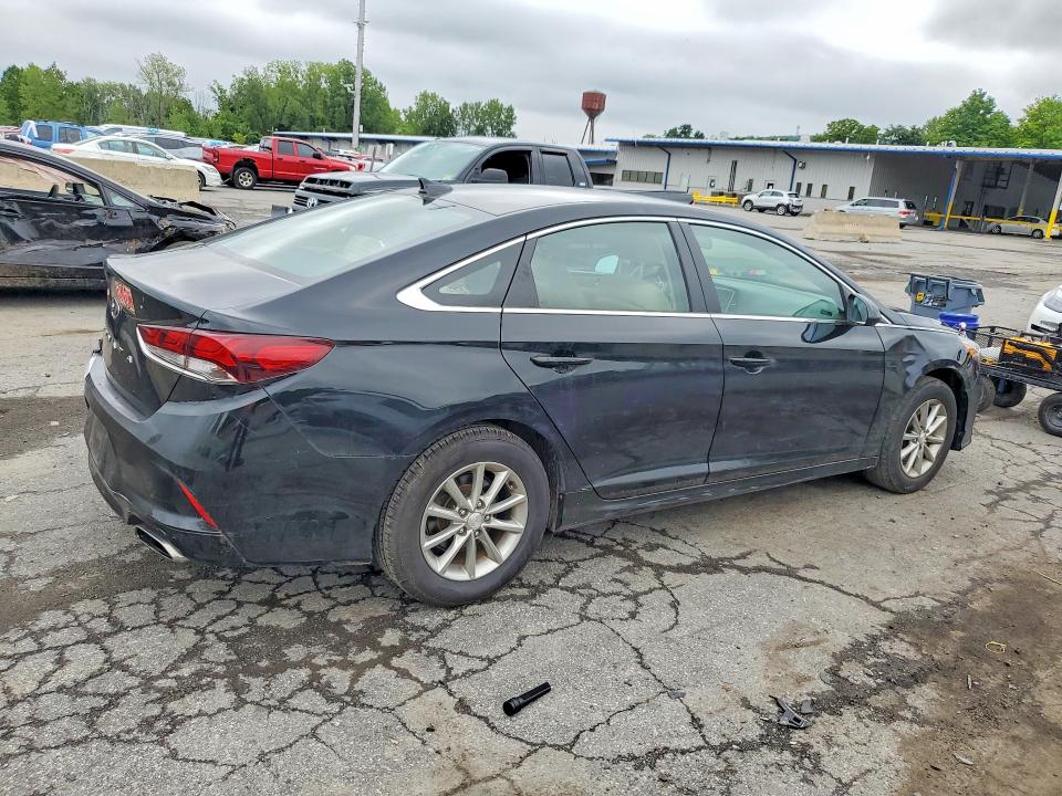 64417816 :رقم المزاد ، 5NPE24AF1KH753102 vin ، 2019 Hyundai Sonata مزاد بيع