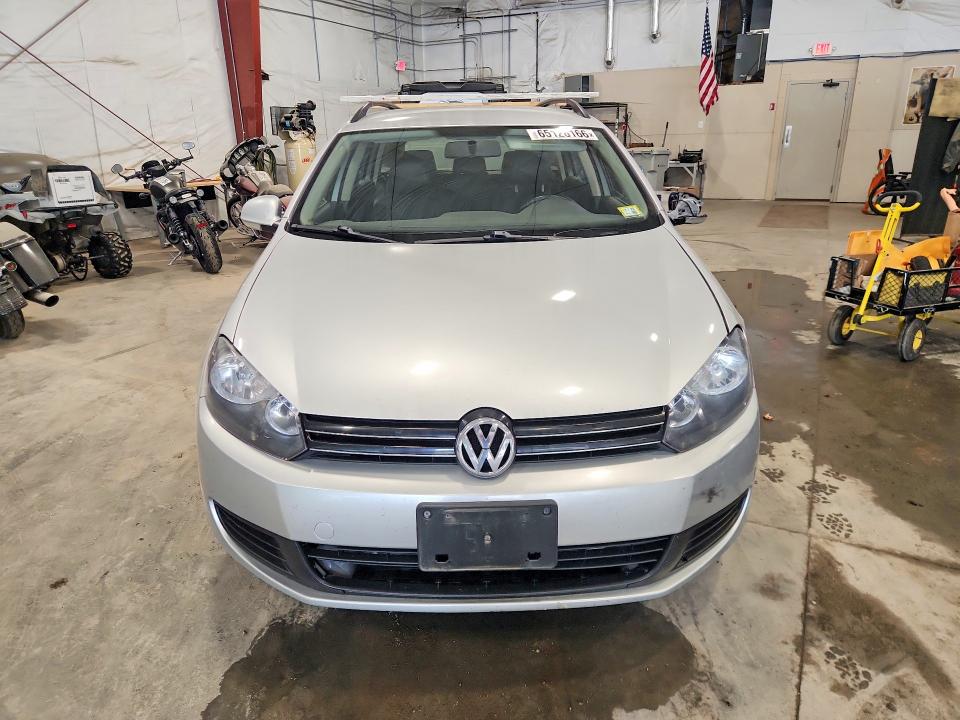 2014 Volkswagen Jetta მანქანა იყიდება აუქციონზე, vin: 3VWML7AJ9EM606374, აუქციონის ნომერი: 65126166