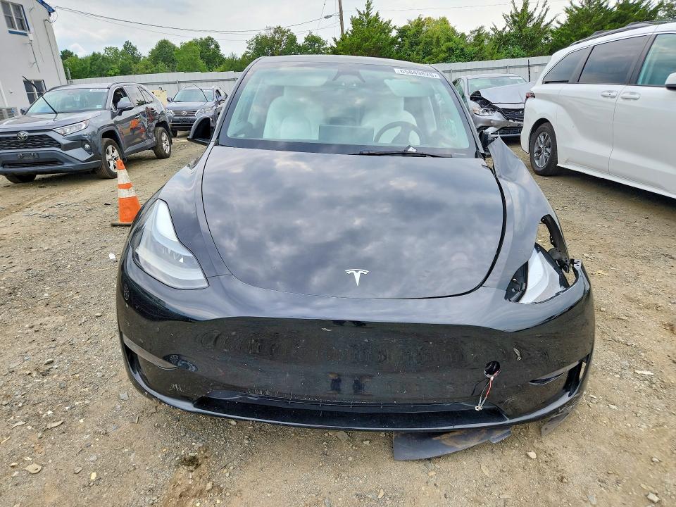 Продажа на аукционе авто 2023 Tesla Model Y, vin: 7SAYGAEE9PF869896, номер лота: 65849826