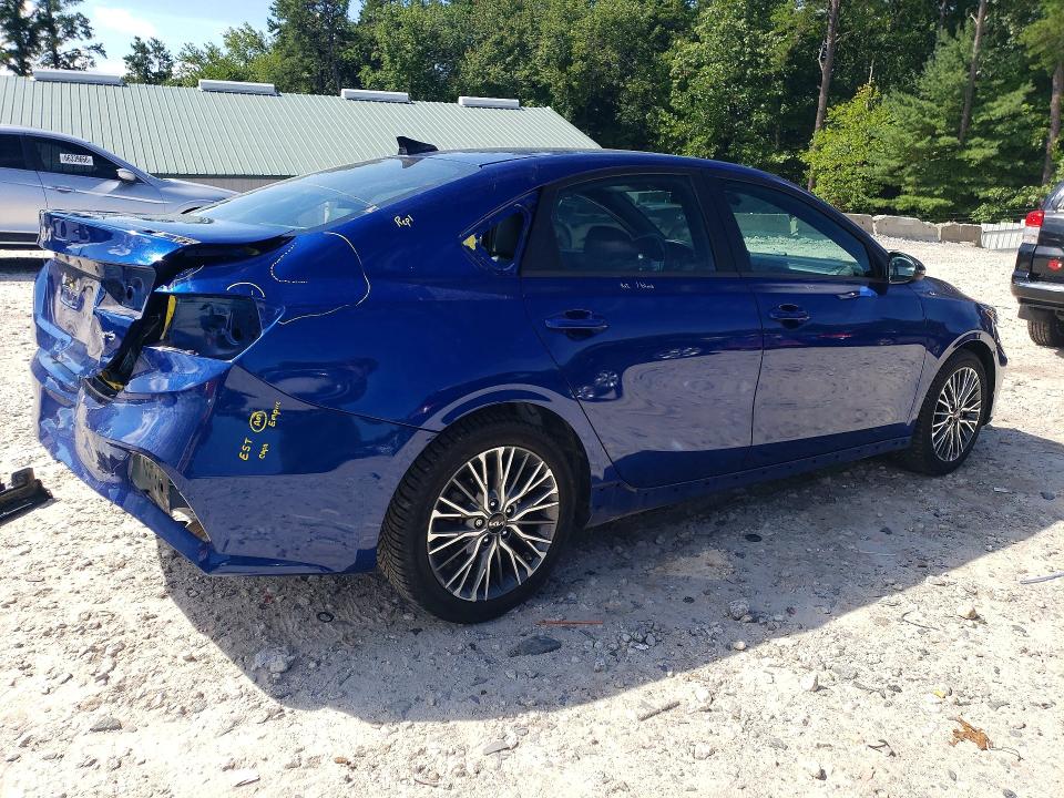 64925376 :رقم المزاد ، 3KPF54AD8RE758662 vin ، 2024 Kia Forte مزاد بيع