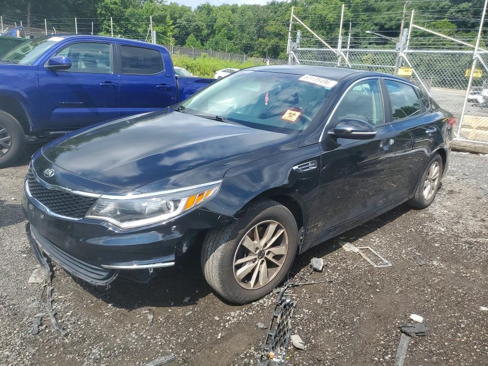 63135496 :رقم المزاد ، 5XXGT4L34GG102719 vin ، 2016 Kia Optima مزاد بيع