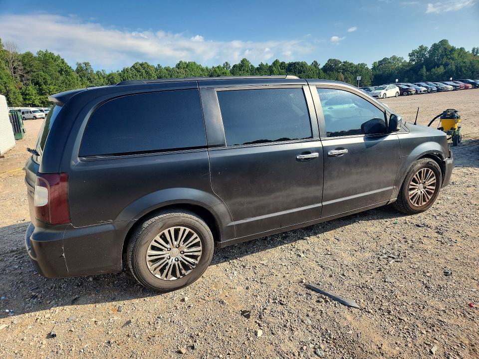 65620276 :رقم المزاد ، 2A4RR8DG0BR609255 vin ، 2011 Chrysler Town & Country مزاد بيع