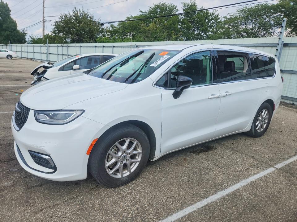 Продажа на аукционе авто 2024 Chrysler Pacifica, vin: 2C4RC1BG7RR139897, номер лота: 64714526