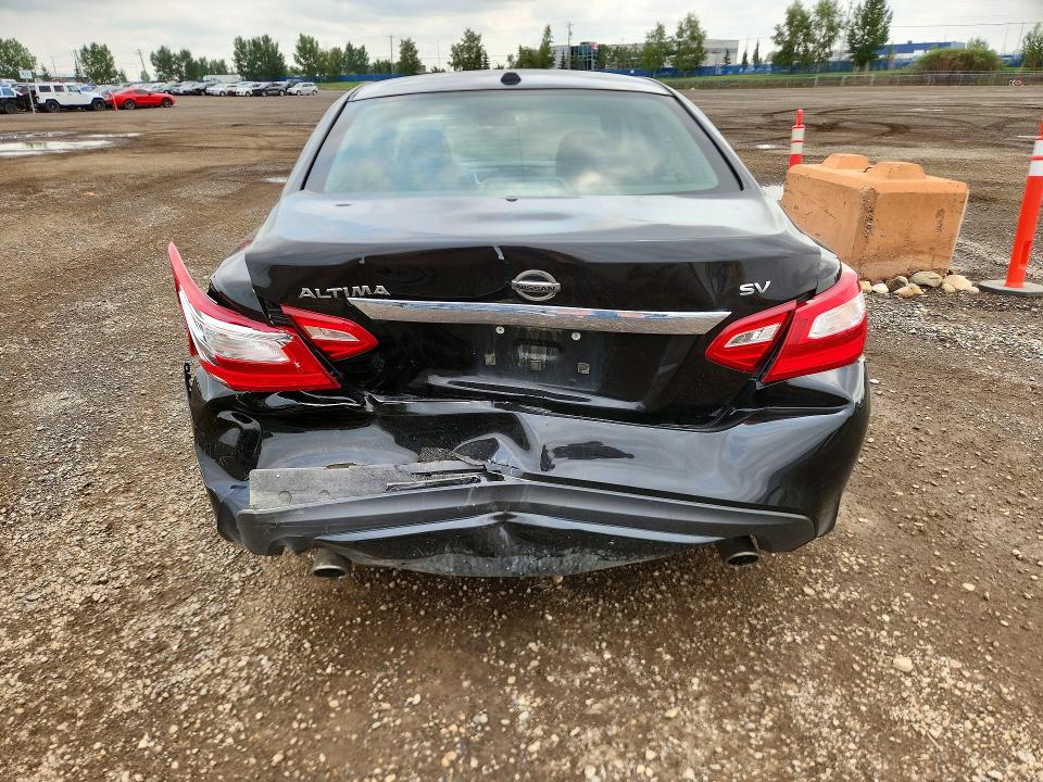 Auction sale of the 2017 Nissan Altima, vin: 1N4AL3AP3HN304291, lot number: 64743836