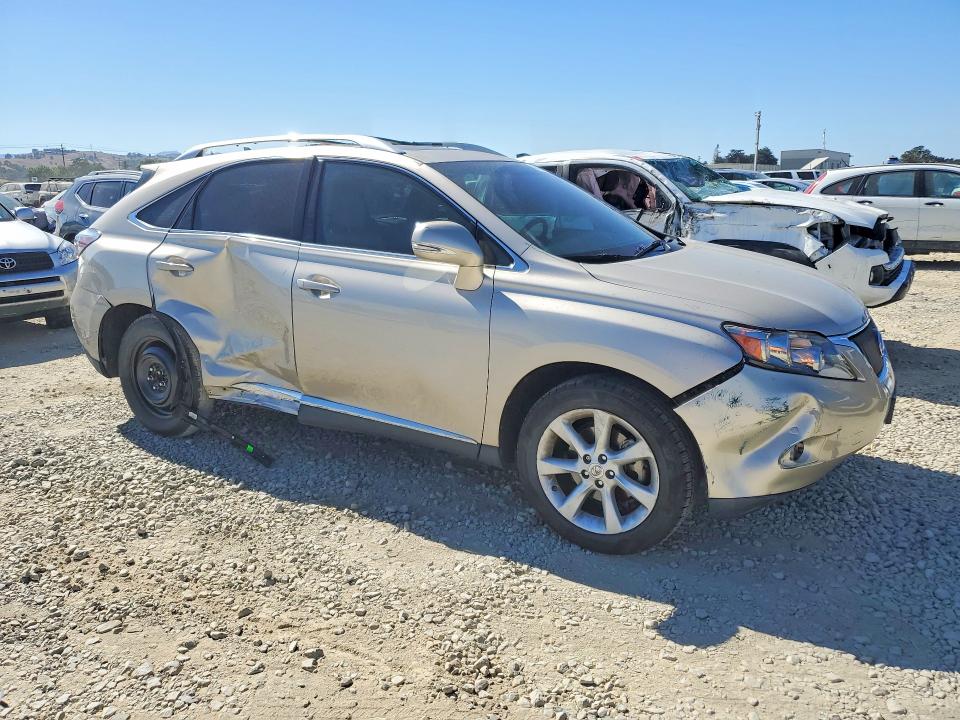 63828326 :رقم المزاد ، 2T2ZK1BA7CC067052 vin ، 2012 Lexus Rx مزاد بيع