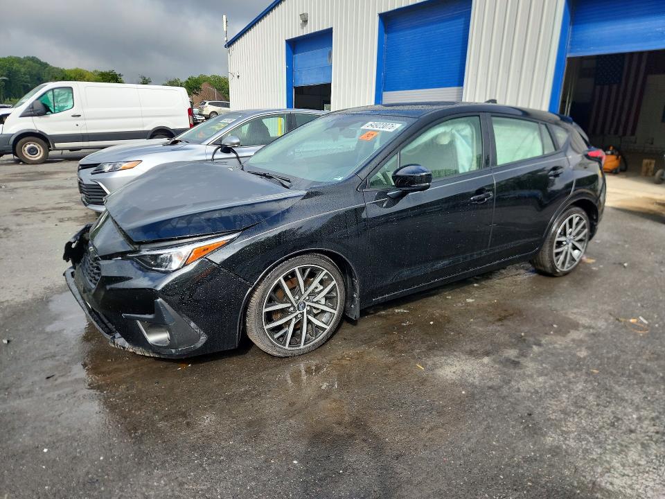 64923076 :رقم المزاد ، JF1GUAFC6S8201728 vin ، 2025 Subaru Impreza مزاد بيع
