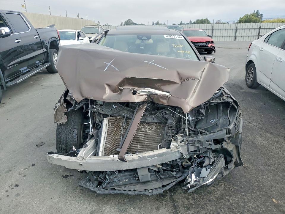 63207716 :رقم المزاد ، WDDHF5KB0EA974078 vin ، 2014 Mercedes-benz E مزاد بيع