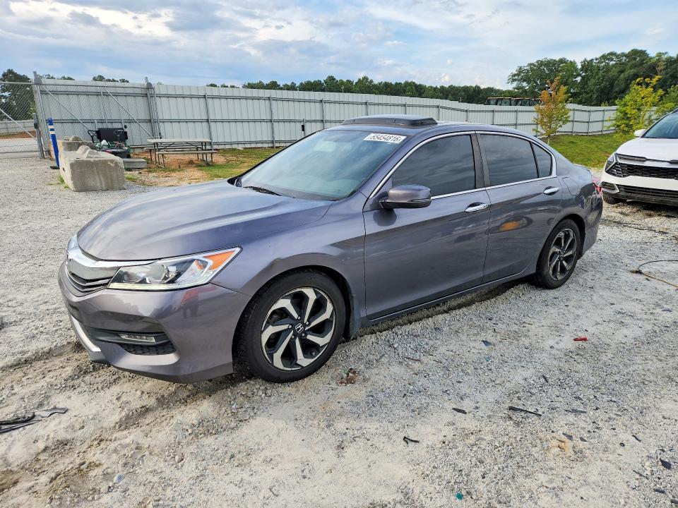 2016 Honda Accord მანქანა იყიდება აუქციონზე, vin: 1HGCR2F82GA117158, აუქციონის ნომერი: 65454816