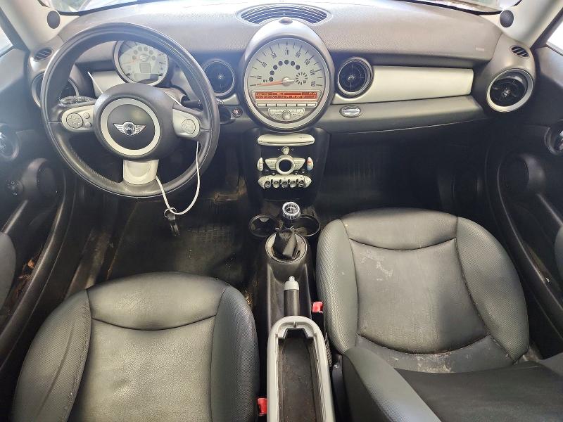 Продаж на аукціоні авто 2008 Mini Cooper, vin: WMWMF33588TU68705, номер лоту: 63170456
