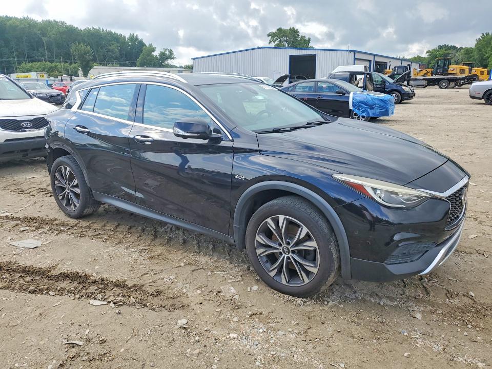 61102836 :رقم المزاد ، SJKCH5CR7KA008832 vin ، 2019 Infiniti Qx30 مزاد بيع
