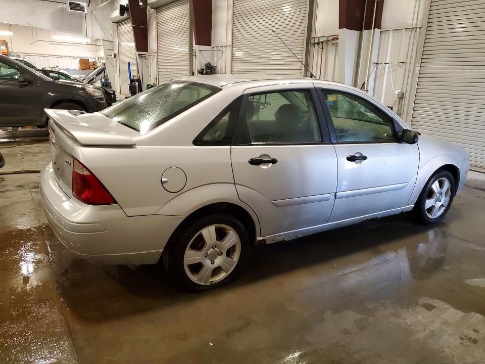 Продажа на аукционе авто 2005 Ford Focus, vin: 1FAFP34N45W295207, номер лота: 63383586