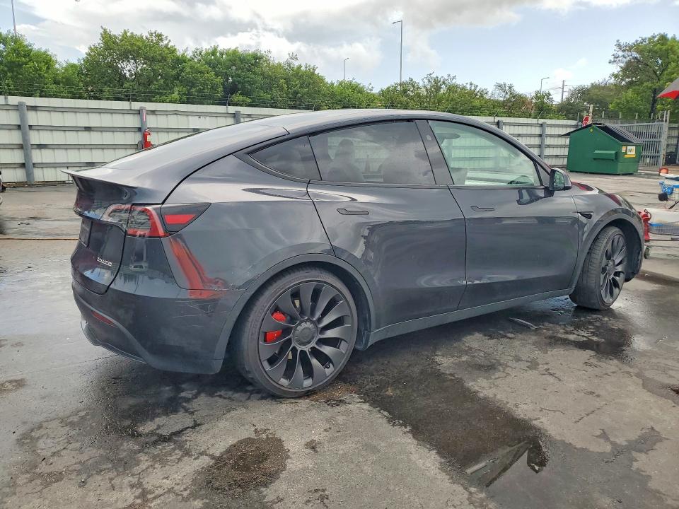 Продажа на аукционе авто 2024 Tesla Model Y, vin: 7SAYGDEF5RF027229, номер лота: 66358476