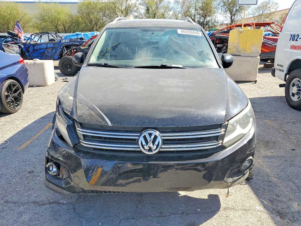 66220446 :رقم المزاد ، WVGAV3AX6DW598659 vin ، 2013 Volkswagen Tiguan مزاد بيع